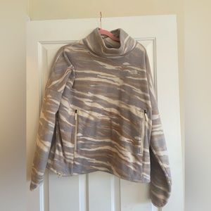 The North Face Camo Pullover Size XL
